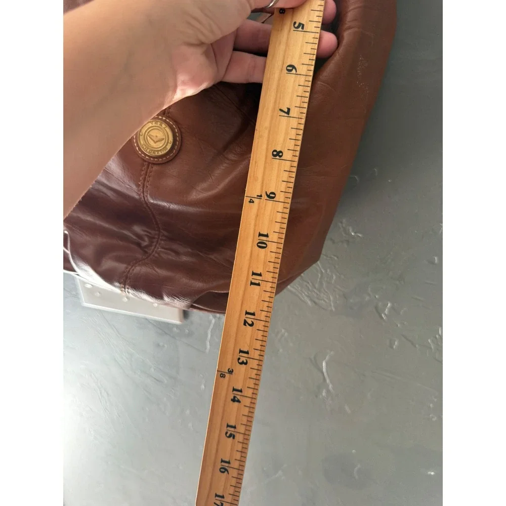 Vintage Capezio Cognac Brown Faux Leather Slouchy Hobo Shoulder Bag Star Charm